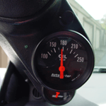 [Oil temperature gauge]